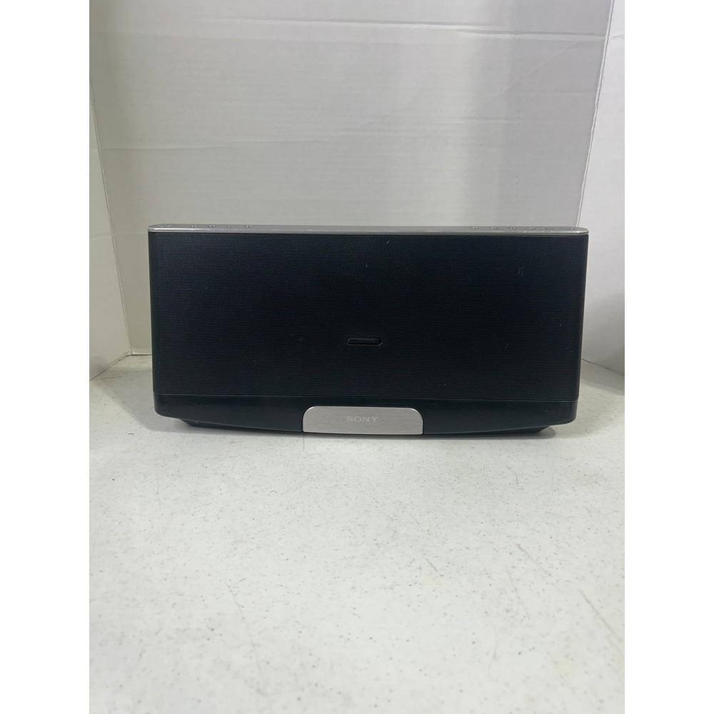 Sony RDP-XF300iN Personal Audio System Speaker Lightning Dock FM Radio Black
